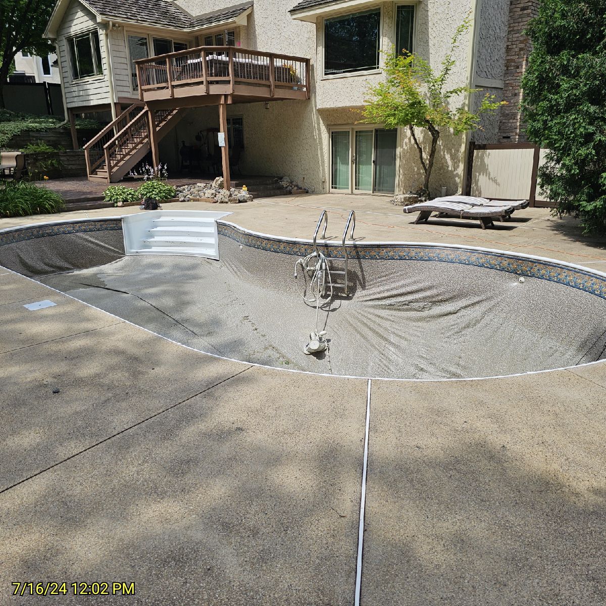 Pool renovation project 001 - photo 1
